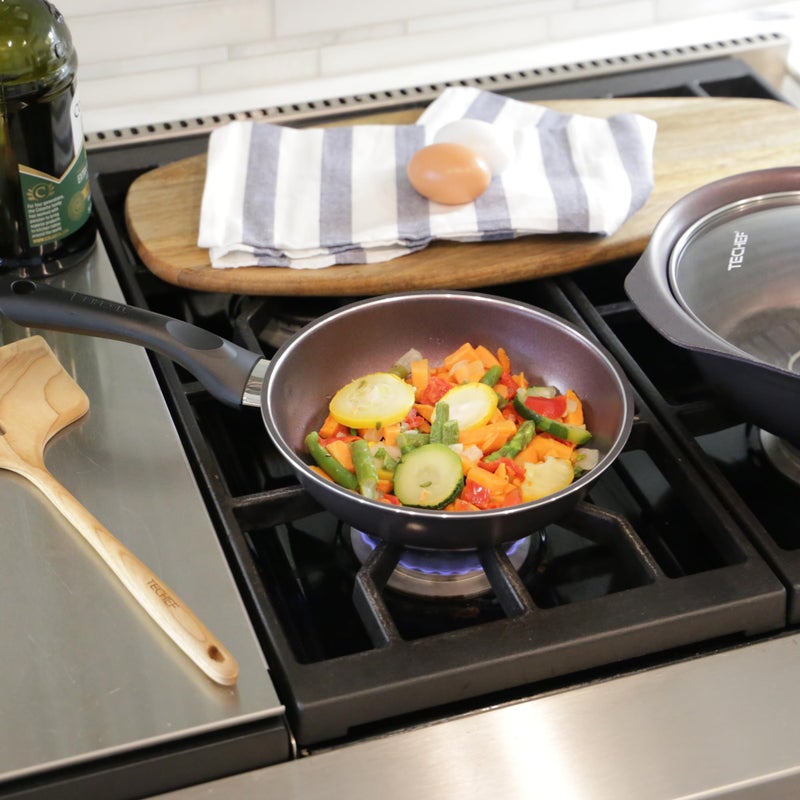 TECHEF - Art Pan Collection, 8-in Nonstick Frying Pan, Made in Korea (Frying Pan 8-in) - Image 4